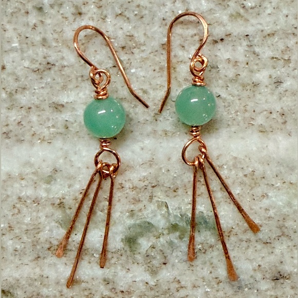 Green Aventurine Copper Dangle Earrings With Hammered Fringes - Picture 3 of 5